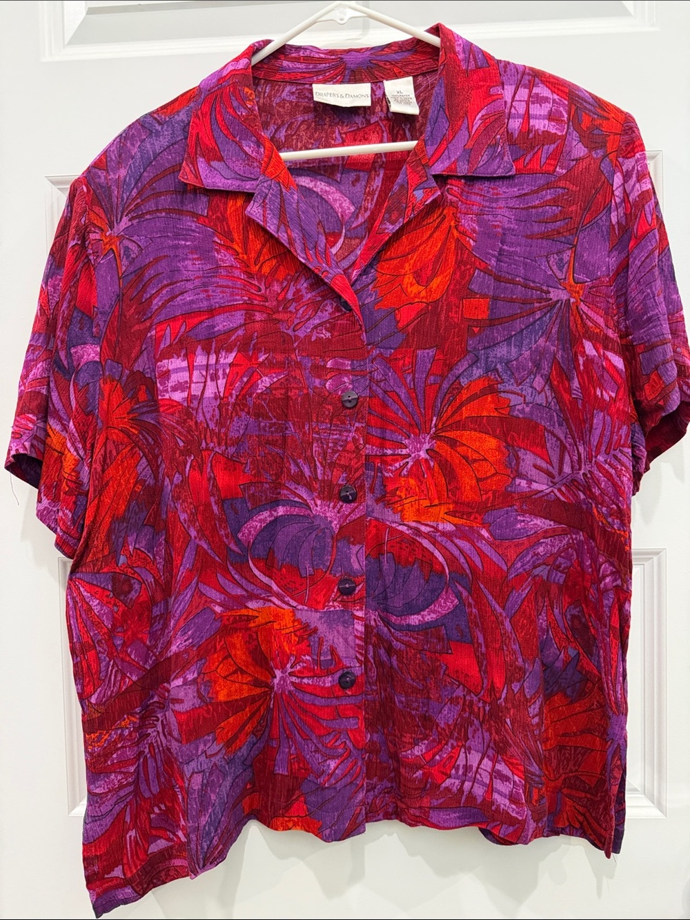 Draper’s and Damon’s Red & Purple Tropical Floral Short-Sleeve Button-Down Shirt
